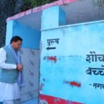 मुख्यमंत्री धामी ने संबंधित अधिशासी अधिकारी को तत्काल सफाई व्यवस्था दुरुस्त करने के दिए निर्देश